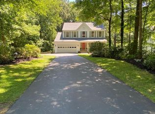 13071 Pershing Dr, Manassas, VA 20112