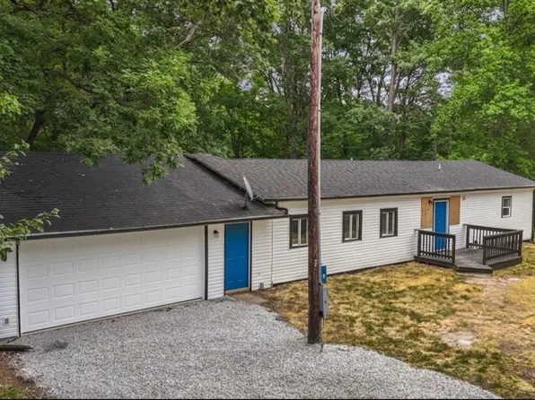 700 Walnut Grove Rd, Martinsville, IN 46151