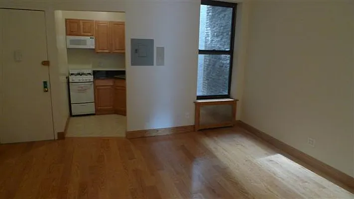 Rented by Guidance Realty Corp. | media 21