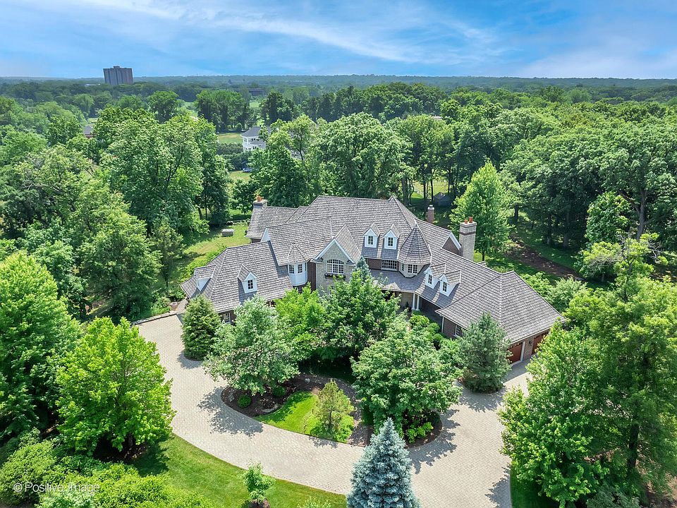 203 Oak Brook Rd, Oak Brook, IL 60523 | Zillow