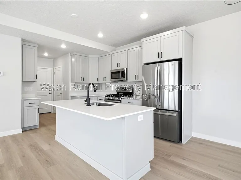 1452 N Pleasant View Dr — Photo 9