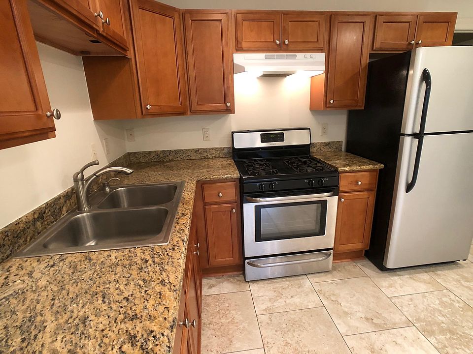1st image of 6766 Fleur De Lis Dr