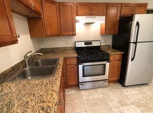 6766 Fleur De Lis Dr, New Orleans, LA 70124