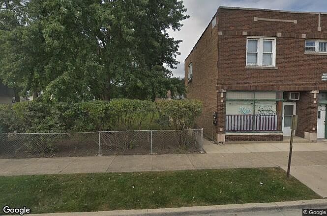 2nd image of 4238 Joliet Ave