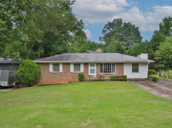 5897 Lanier Blvd, Norcross, GA 30071