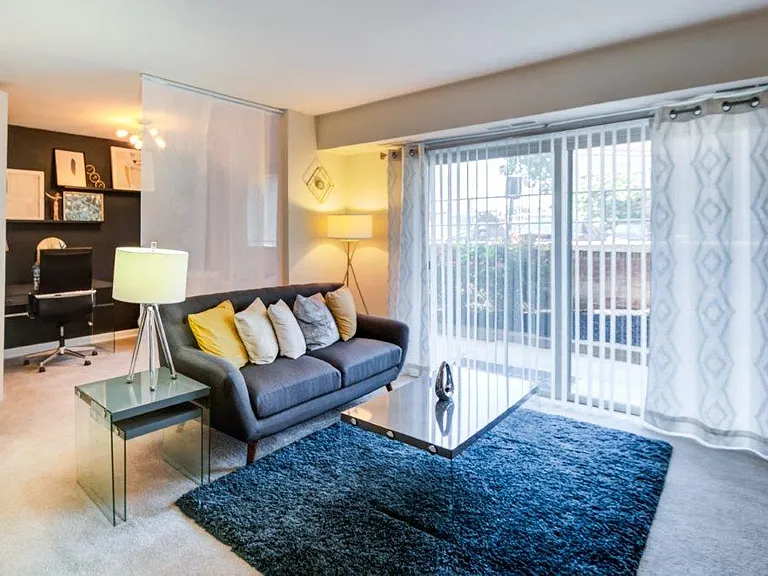 Princeton Estates Apartment Homes — Photo 10
