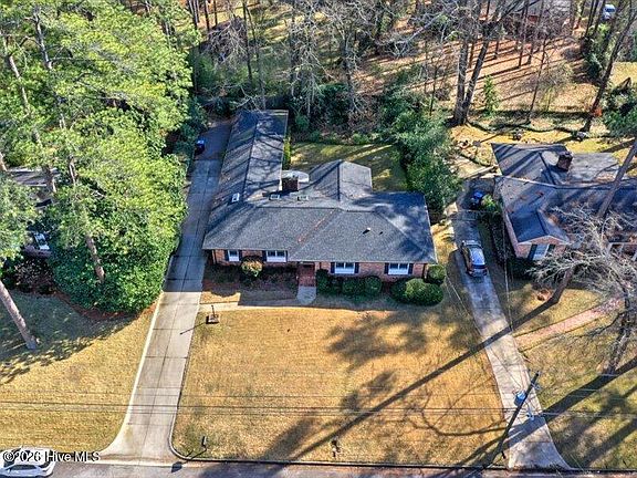 2nd image of 2912 Sussex Road