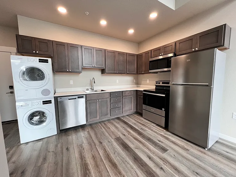 The 508 West — Photo 100