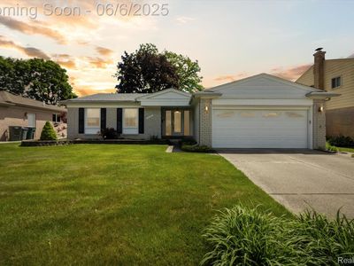 15164 Willowbrook Ln, Plymouth, MI, 48170