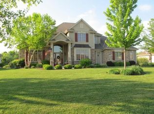 9808 W Prairie Grass Way, Franklin, WI 53132