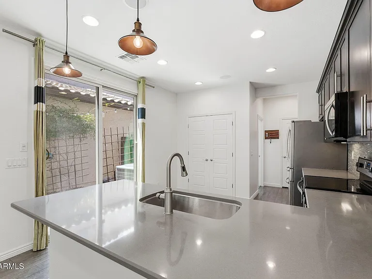 464 N Ranger Trl — Photo 13
