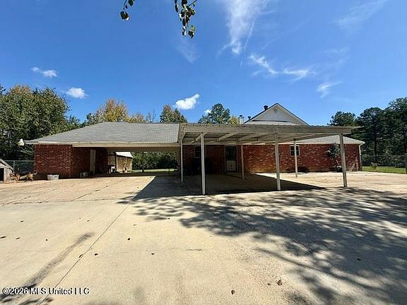 2nd image of 1409 Matthews Rd