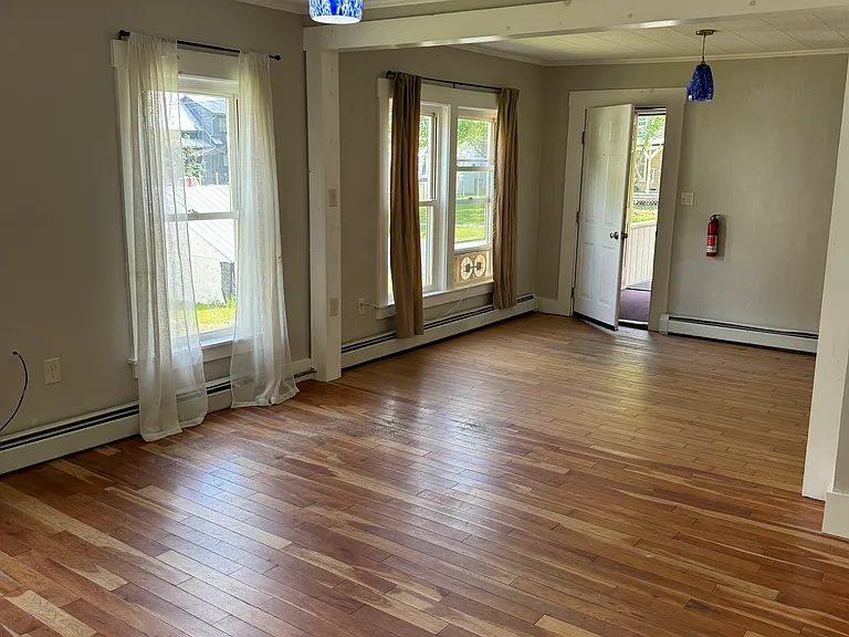 283 Charles St #1 — Photo 4