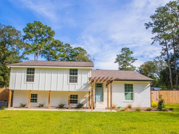 1803 Wimbledon Dr, Thomasville, GA 31792