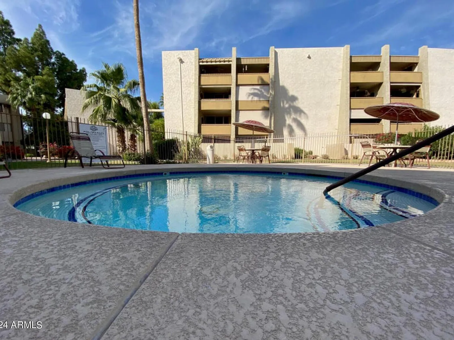 1 bed, 1.0 bath, 752 sqft, $2,000 — Photo 3