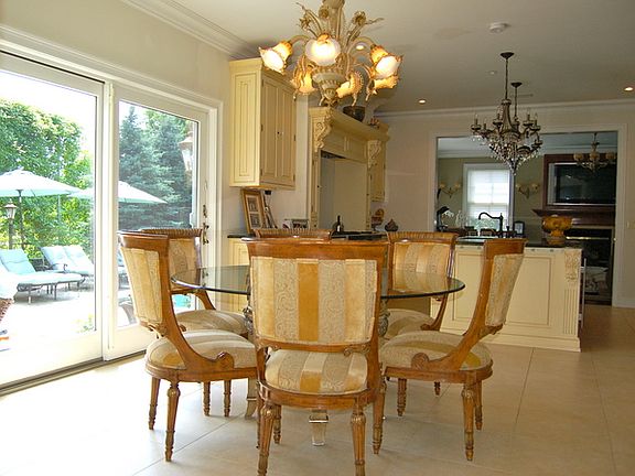 4th image of 18 Sylvia Ave
