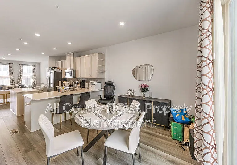 3472 Jacobs Ford Way — Photo 18