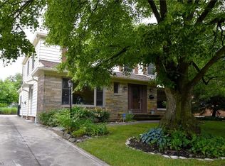 22175 Rye Rd, Shaker Heights, OH 44122