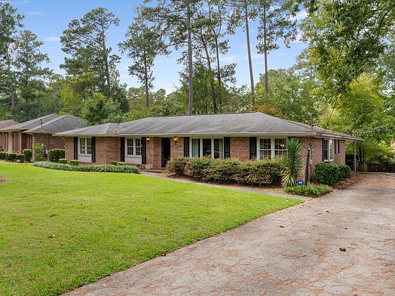 2nd image of 2905 Westchester Drive