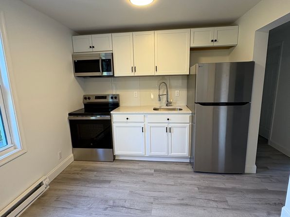 125 Sibley Ave #C
