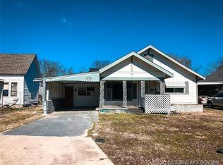 514 W 15th St, Ada, OK 74820
