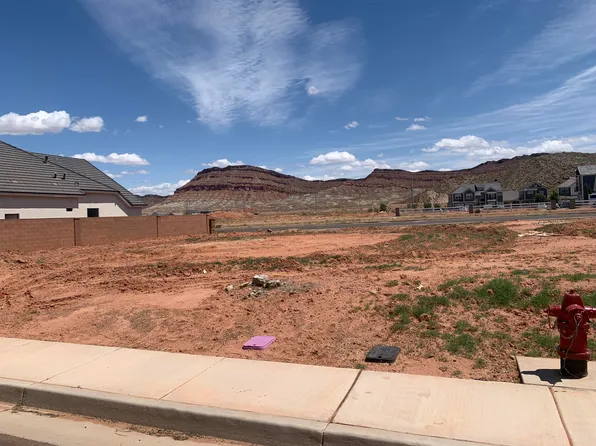 4973 S Resolution Dr #21, Washington, UT 84780