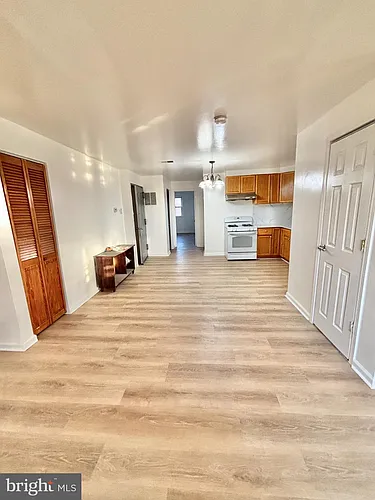 1515 Tyson Ave #2 Photo 1