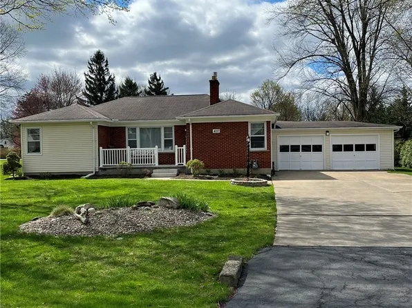 410 Tryon Dr, Lewiston, NY 14092