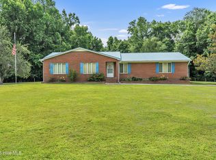 612 Parkertown Rd, Hubert, NC 28539