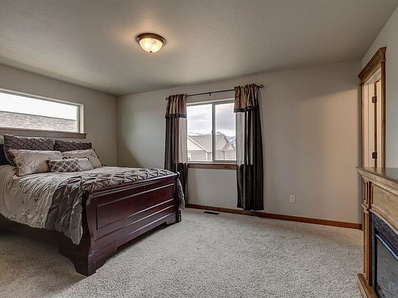 5th image of 1706 Powers Blvd