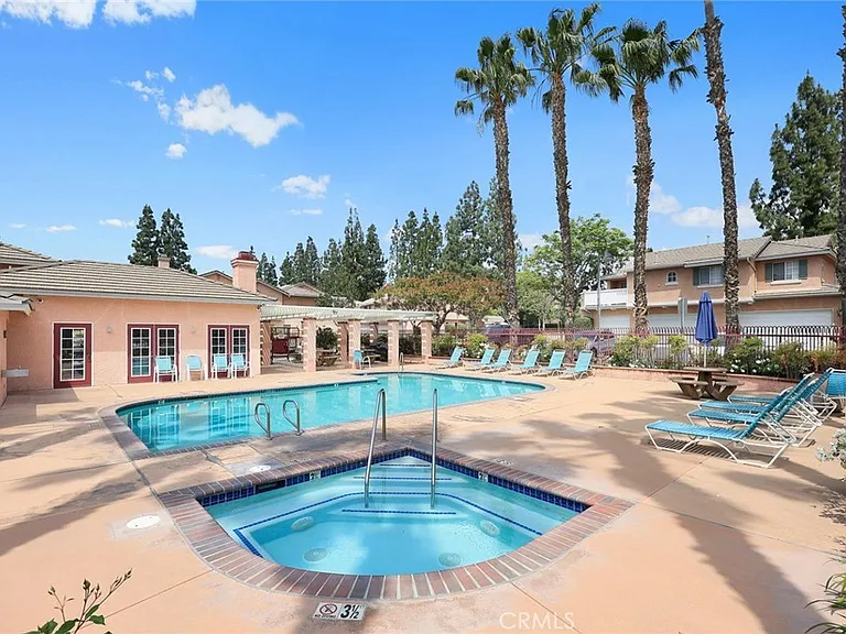 Just Steps from the Community Pool