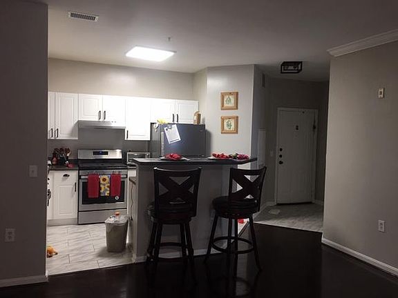 3rd image of 11301 Aristotle Dr #300