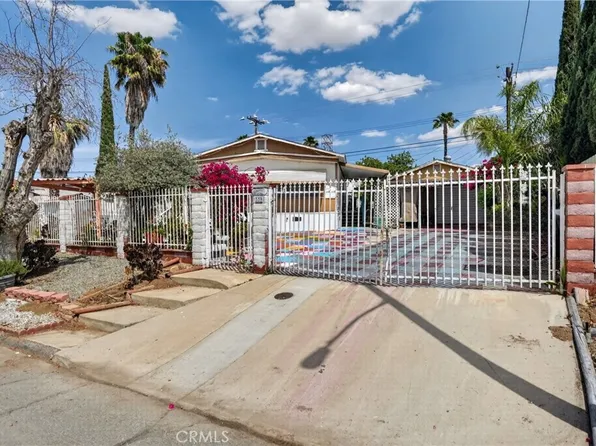 339 Altura Dr, Perris, CA 92570