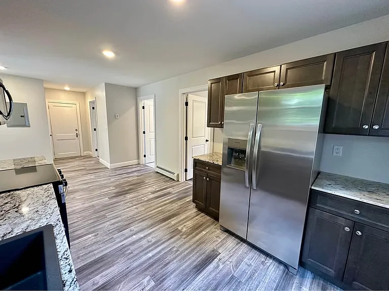 49 Temple St #2 — Photo 4
