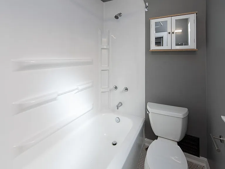 4507 Ashland Ave — Photo 26