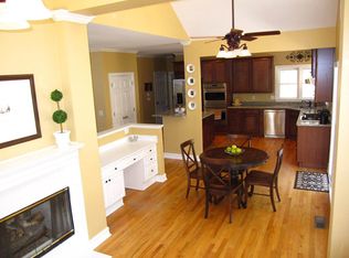 820 Onagh Ct, Milton, GA 30004