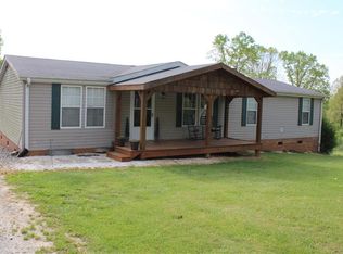 187 Casstevens Rd, Mount Airy, NC 27030