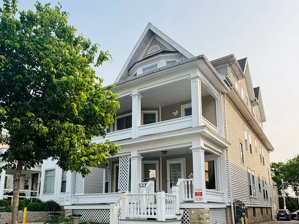 127/129 S Hancock St, 127-129 S Hancock St #1295, Madison, WI 53703