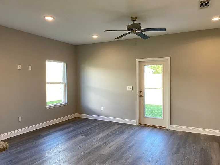 101 Alabama Ave NW #A — Photo 6