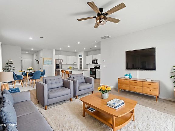 2nd image of 1580 Swing Bridge Way