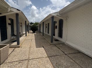 5965 S Front St, New Orleans, LA 70115