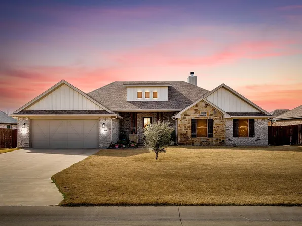 111 Treys Way, Godley, TX 76044