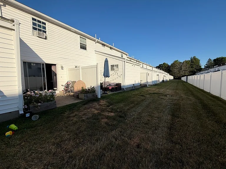 6 Ba Dr #E — Photo 13