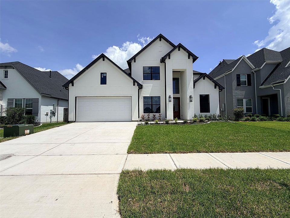 1st image of 1727 South Pointe