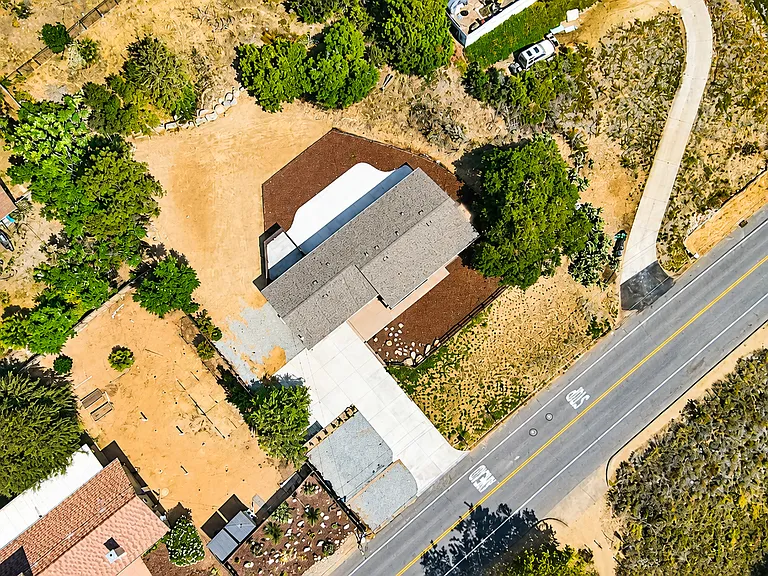 14131 & 14137 Tierra Bonita Rd — Photo 34