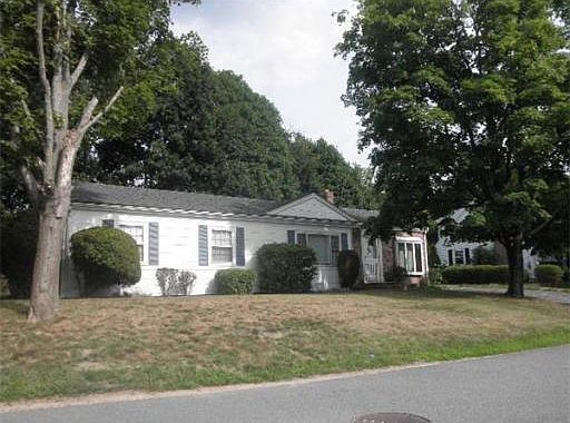 1st image of 34 Carey Cir