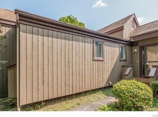 626 Onondaga Ln #B, Stratford, CT 06614