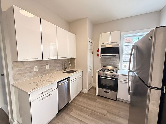 3rd image of 108 60th St #7E