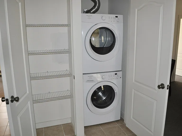 103 Highland Pl #1 — Photo 8