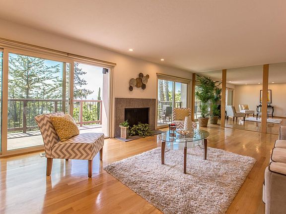 3rd image of 15869 E Alta Vista Way